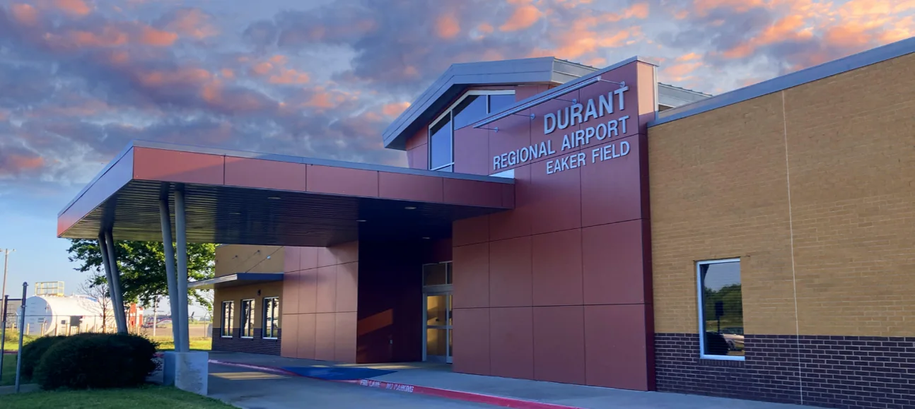 Durant Regional Airport FBO terminal serving passengers and crews at KDUA